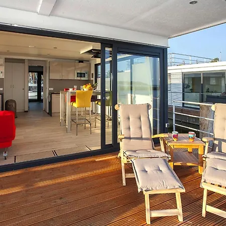 House In Damgarten For 3 Person, Cleaning Included Båthotell *